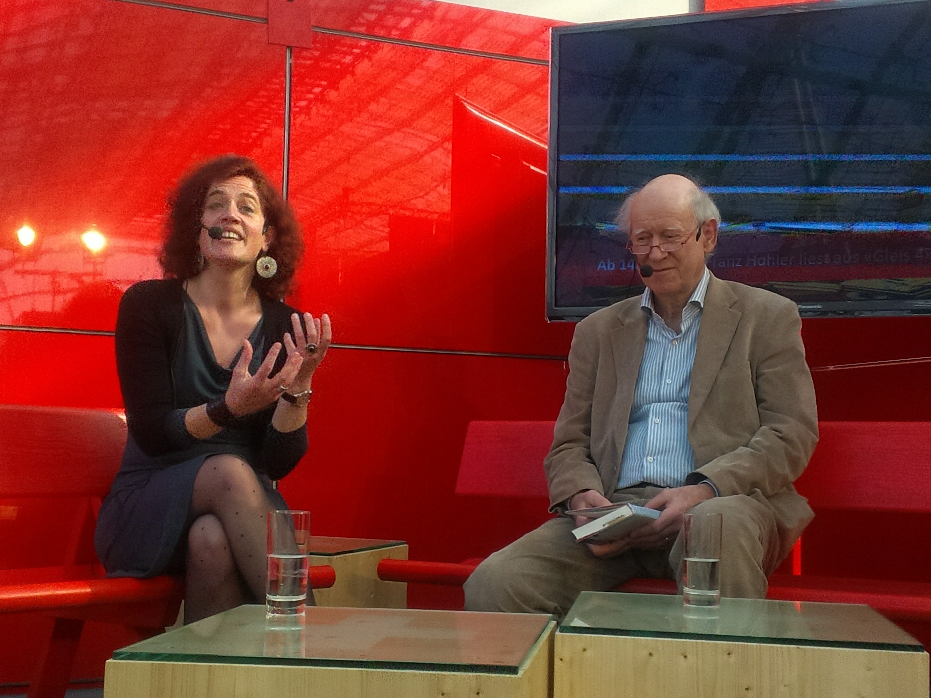 Franz Hohler im Gespräch. Foto: Detlef M. Plaisier