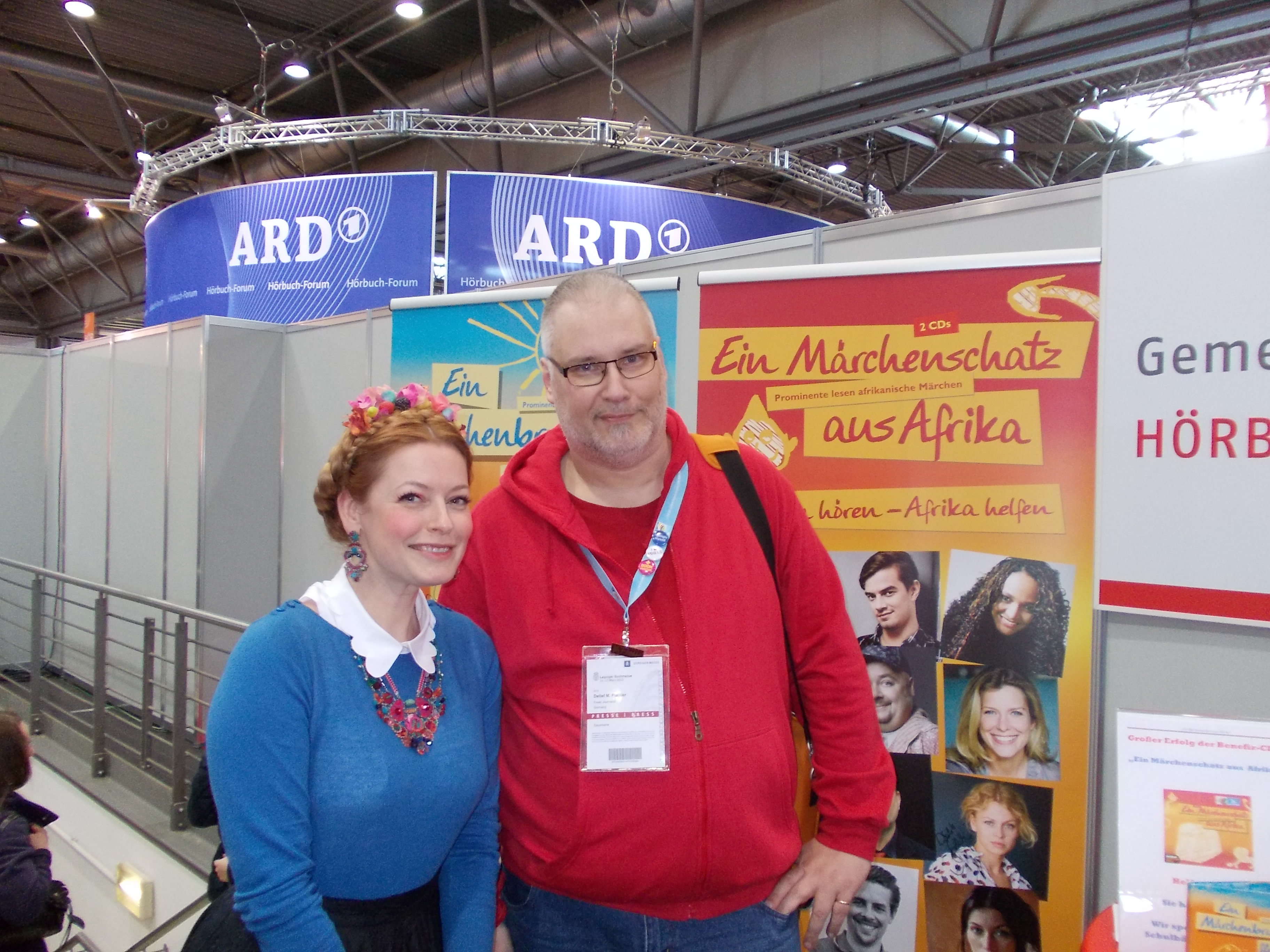 Enie van de Meiklokjes mit dem Autor auf der #lbm13. Foto privat